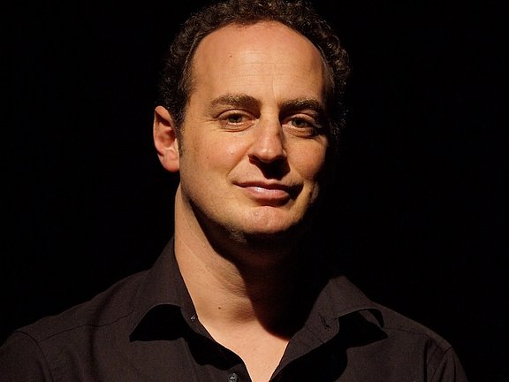 Pressefoto_Wallach_Kopie.JPG 